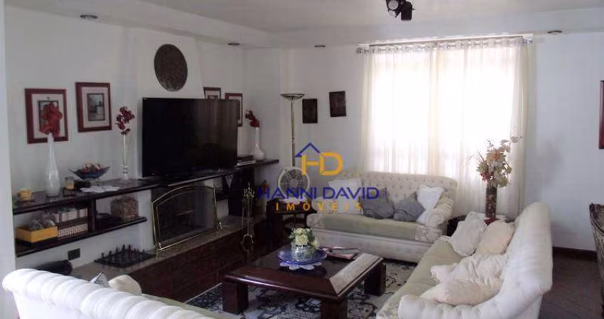 Lindo apartamento na Santa Cecilia - 3 suítes - Terraço com Jardim - 4 vagas - Próximo ao metrô Marechal Deodoro, Avenida Pacaembu.