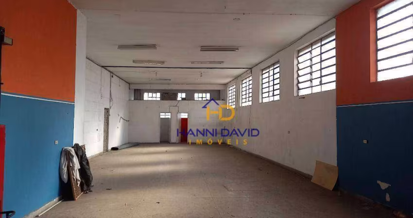 Excelente localização, próximo a Avenida Interlagos!!! Dois amplos salões, 420m².