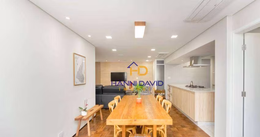 Apartamento reformado no Paraíso.