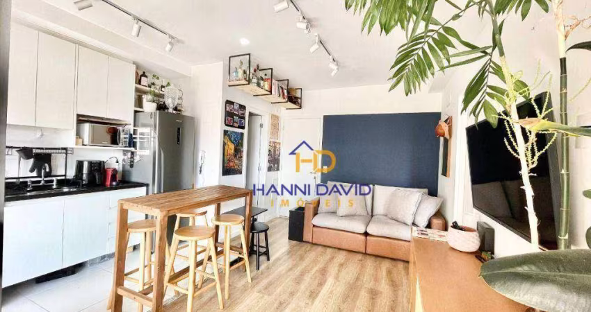 Apartamento próximo ao Colégio Etapa e Estações de  Metro Ana Rosa e Paraíso. Vila Mariana