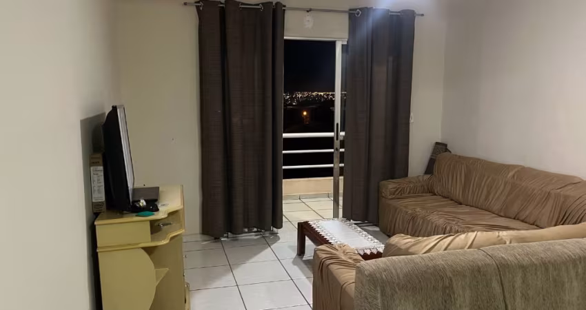 Apartamento espaçoso em av. Mirassolandia