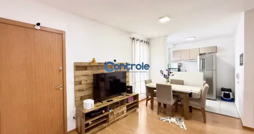 Apartamento com 02 dormitórios, Serraria - São José SC