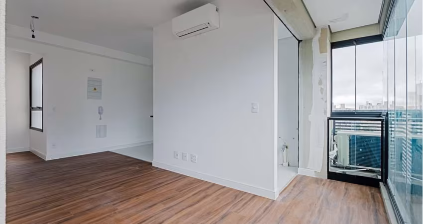 Apartamento à Venda, com 56 m², 1 Quarto e 1 Vaga para Carro, na Vila Mariana.
