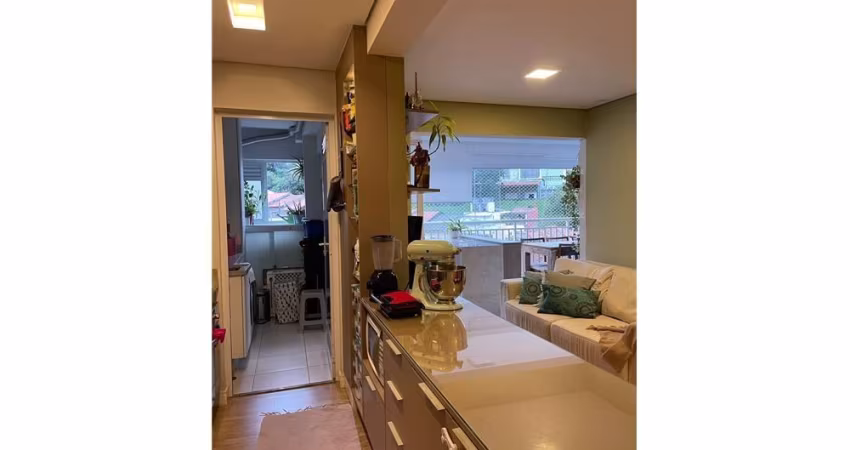 Apartamento à venda, com uma aconchegante varanda gourmet, móveis planejados de excelente qualidade em um condomínio repleto de lazer e estrutura
