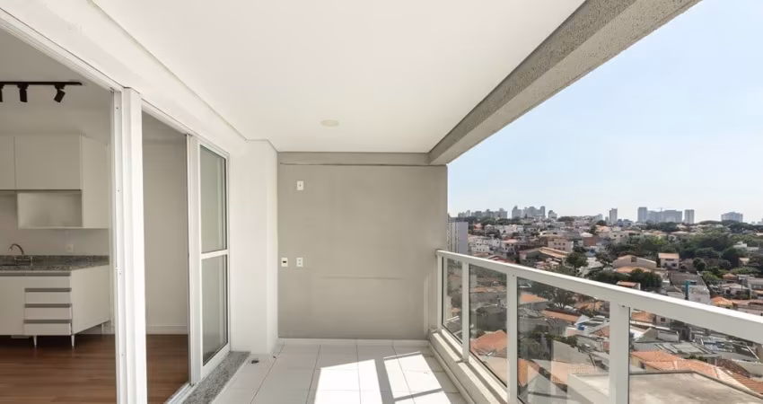 Belíssimo Studio com Lavado, varanda e todo reformado.  Ótima opção para investimento!