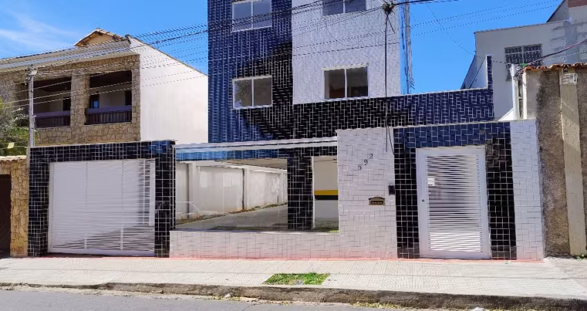 Vende-se apartamento de 3 quartos no Milionários.