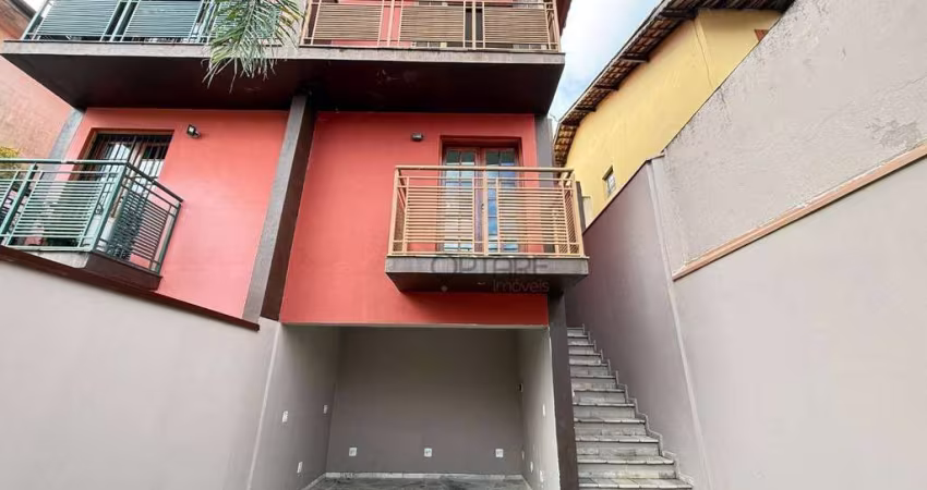 Sobrado 3 suítes 2 vagas no Jardim Monte Kemel