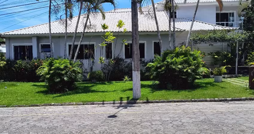 RESIDENCIA BORDA DA PRAIA SALAO 5 QUARTOS  itauna saquarema rj