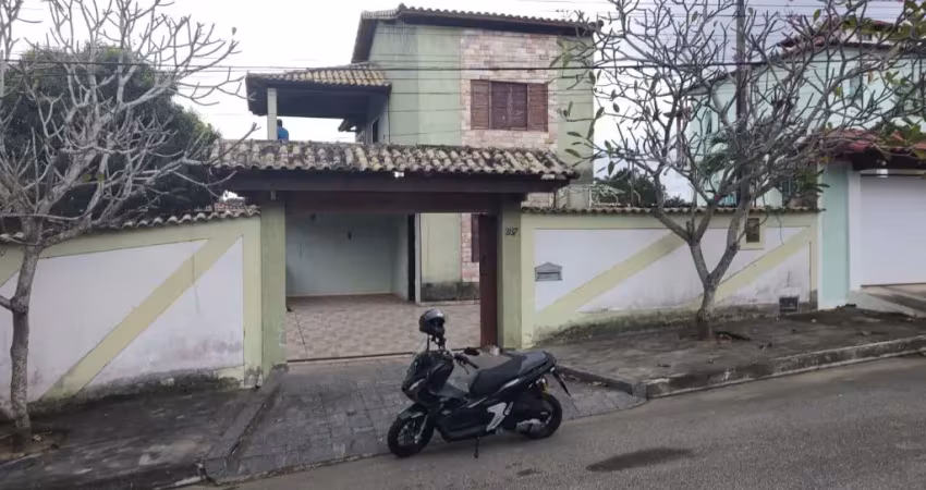RESIDENCIA DUPLEX SL.3 QUARTOS(SUITE) ITAÚNA SAQUAREMA RJ