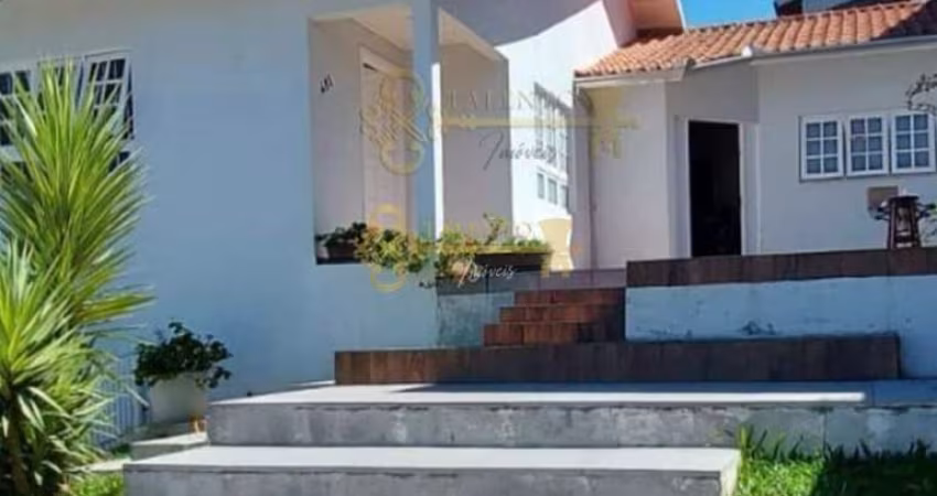 Casa à venda no bairro Vinhedos - Caxias do Sul/RS