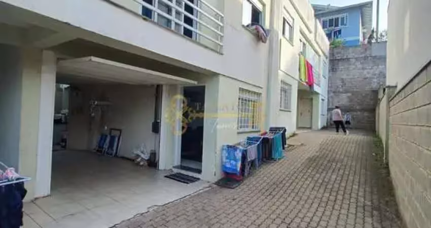 Sobrado semi mobiliado