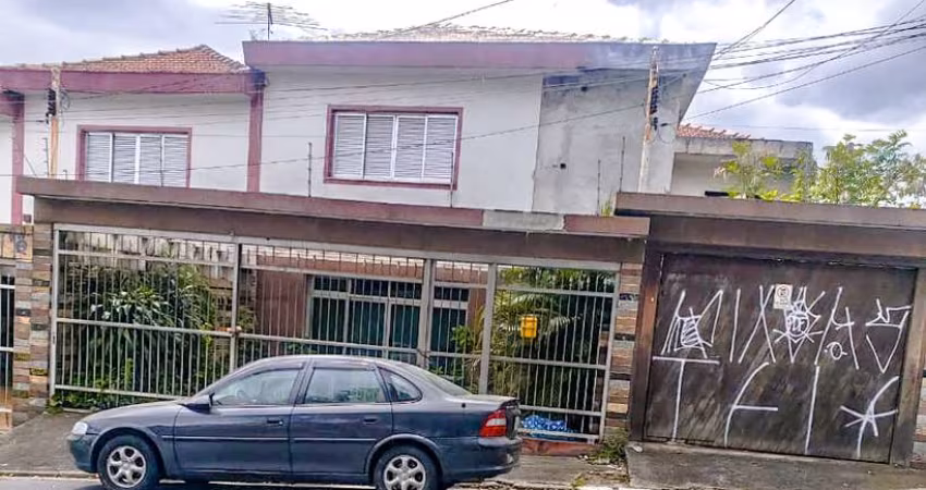 Sobrado para venda com 4 quartos, sendo 1 suíte, 263m²