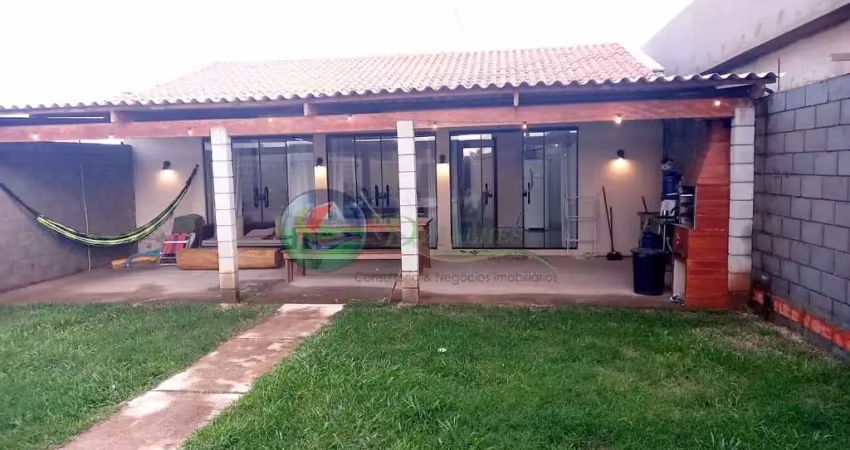 Chácara para Locação em Salto de Pirapora, Jucurupava, 2 dormitórios, 1 suíte, 2 banheiros, 2 vagas