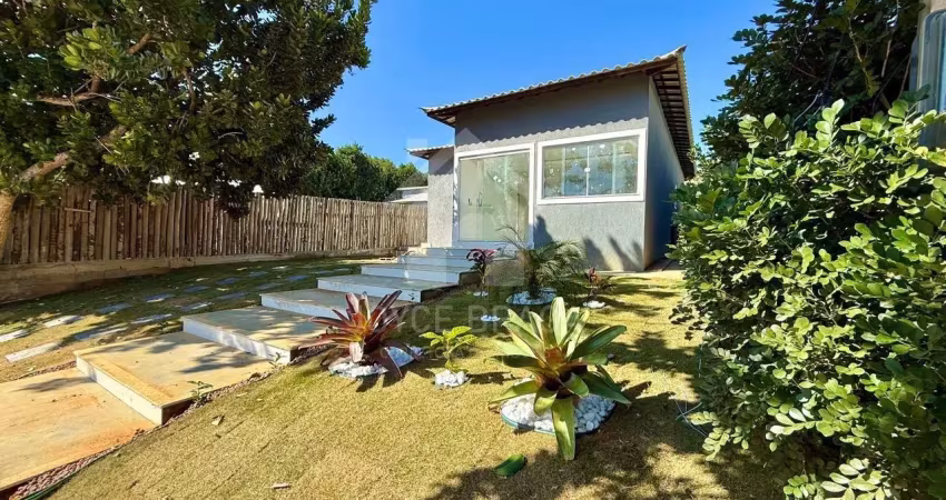 Casa linear nova em condomínio – locação anual em búzios