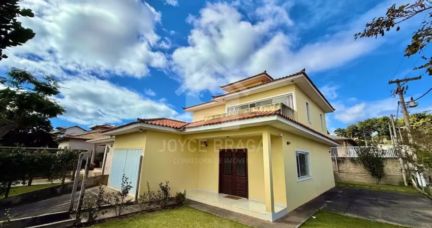 Casa à venda em condomínio 3 dormitórios rasa,búzios