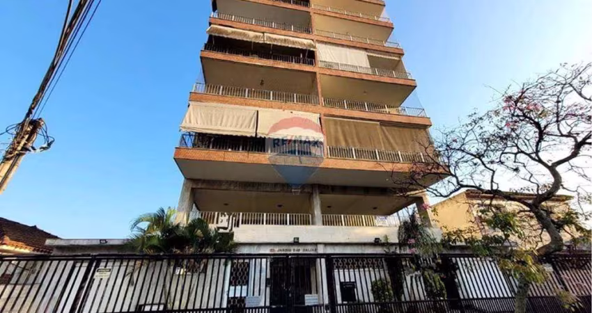 Cobertura com 3 Quartos ,  375m²  à venda, Vila Valqueire - Rio de Janeiro.