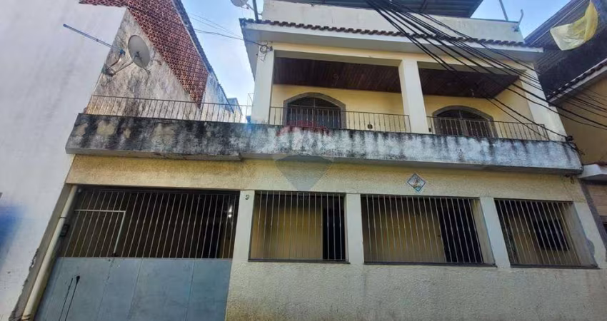 Casa 2 quartos, 260 m², á venda Praça Seca - Rio de Janeiro.
