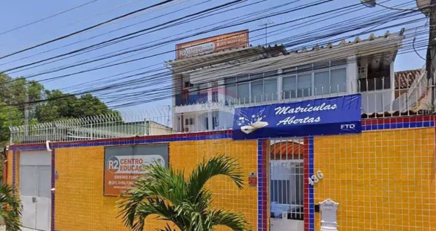 Imóvel Comercial à Venda em Vila Valqueire -  Rio de Janeiro.