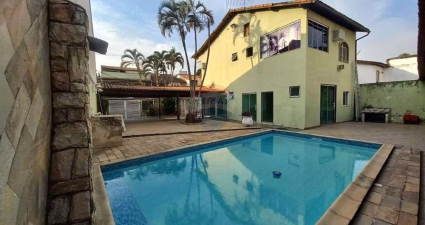 Casas com  3 quartos à venda na Taquara, Rio de Janeiro - RJ