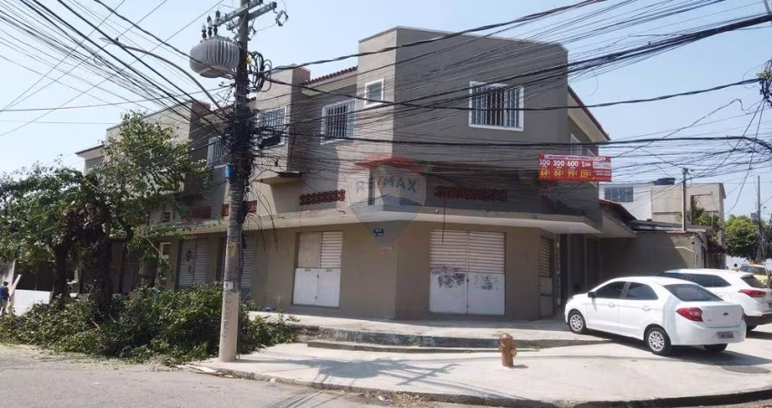4 lindos apartamentos e 4 lojas localizados próximos a estação ferroviária de Bento Ribeiro