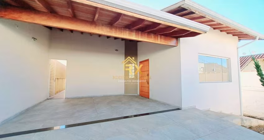 Casa Térrea com 3 quartos no bairro Village São Luiz em Poços de Caldas