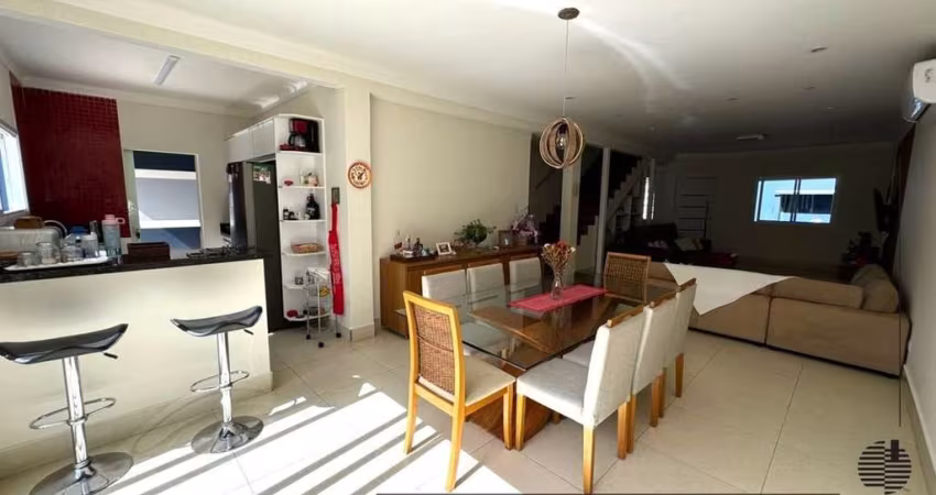 Casa com 2 Suítes e planejados no Bairrro Potiguara em Itu.