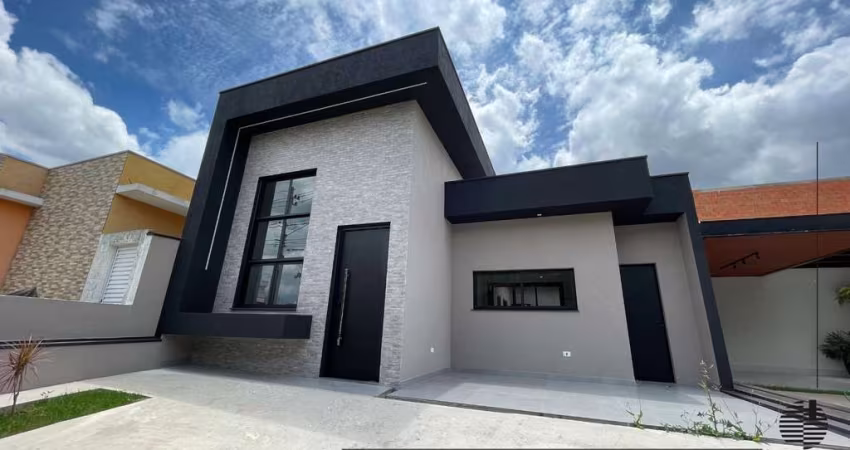 Casa à venda no Condomínio Jardim Guarujá em Salto.
