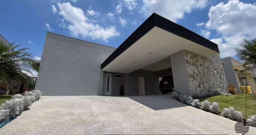 Casa à venda no Condomínio Parque Xapada em Itu.