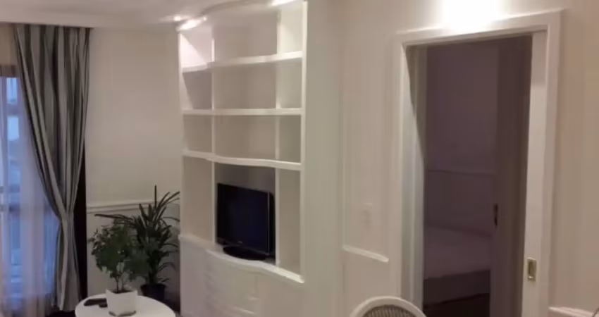 Lindo Flat reformado e mobiliado em Moema