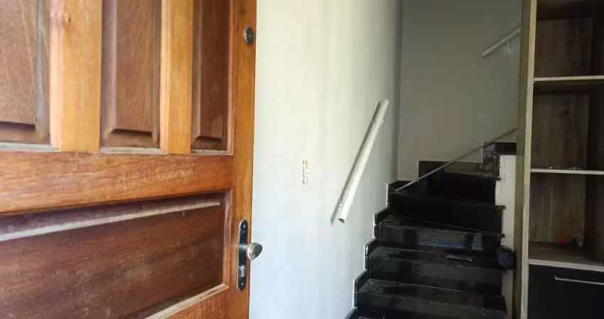 Casa com 2 quartos à venda na Rua Custóias, 84, Jardim Itapema, São Paulo