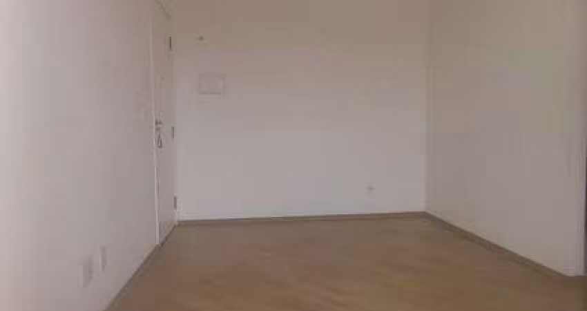 Apto na vila antonieta