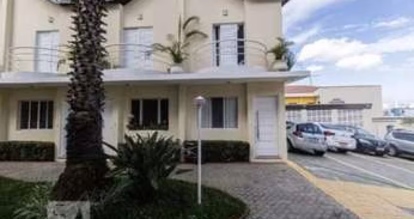 CASA EM CONDOMINIO NA VILA EMA