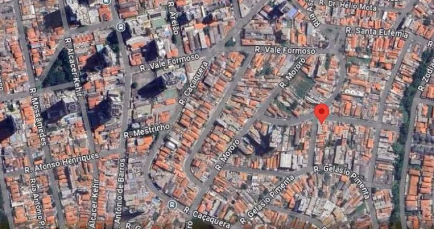 Terreno 300m² - Vila Santo Estavão