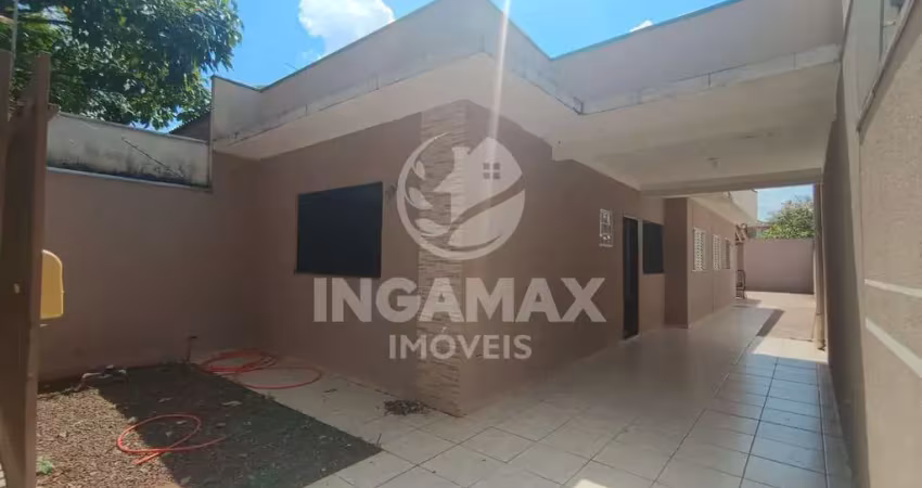 Casa com 3 quartos à venda na Rua Pioneira Elvira Pereira de Quadros, 394, Parque Residencial Aeroporto, Maringá