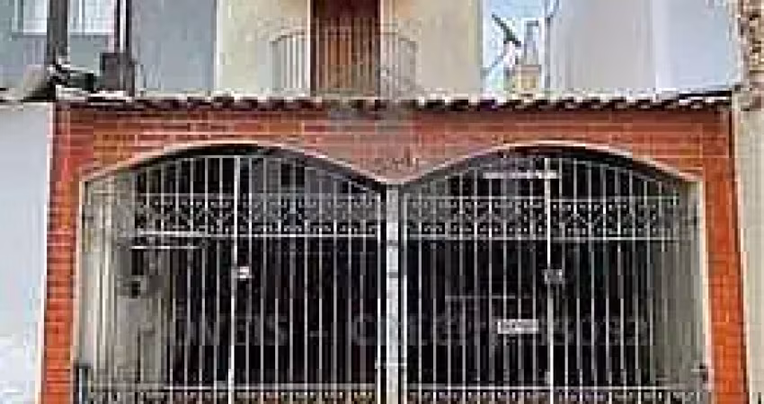 Casa com 3 quartos à venda na Avenida Doutor Acrísio Cruz, Centro, Carapicuíba