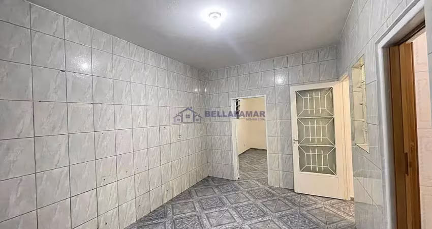 Casa com 1 quarto para alugar na Rua Valinhos, Jardim Marilu, Carapicuíba