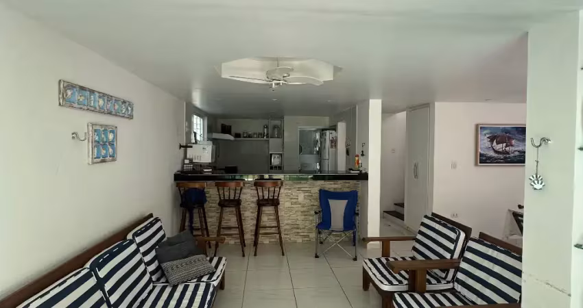 Casa Duplex em Condomínio Beira Mar,  Maria Farinha