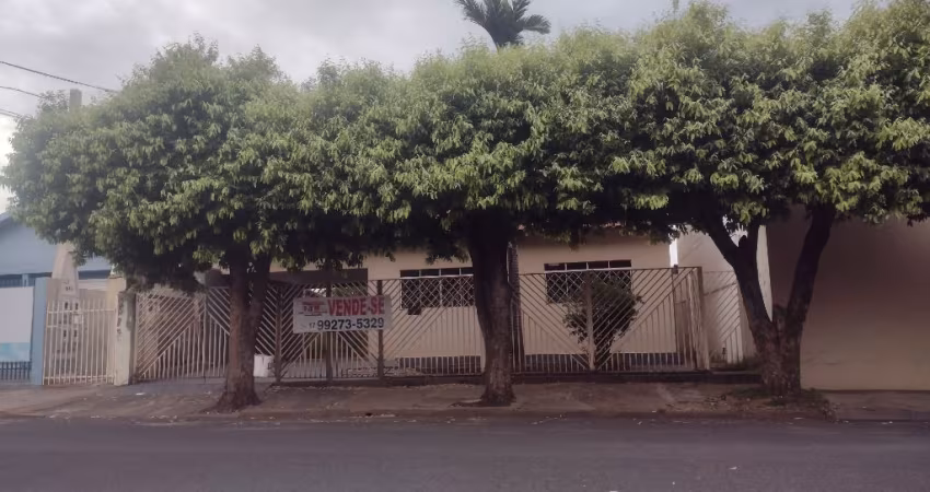 Casa a venda do centro da cidade!