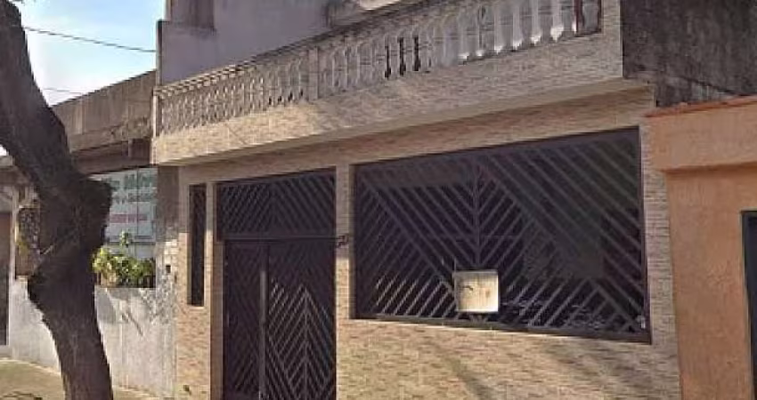 SOBRADO COM 4 CASAS