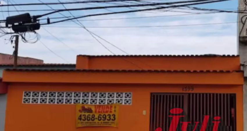 CASA COM 2 DORMITÓRIOS VILA PALMARES EM SANTO ANDRÉ