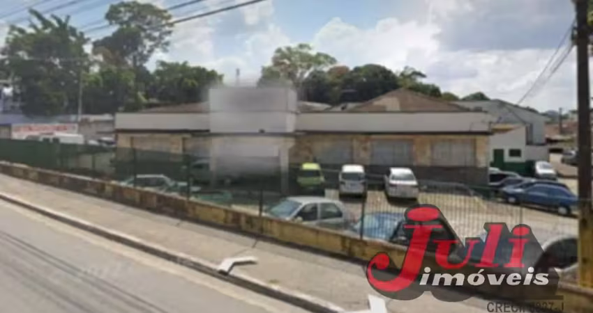 RESTAURANTE AMPLO COM TERRENO ENORME ÓTIMO PARA INVESTIDORES BAIRRO BATISTINI SBC