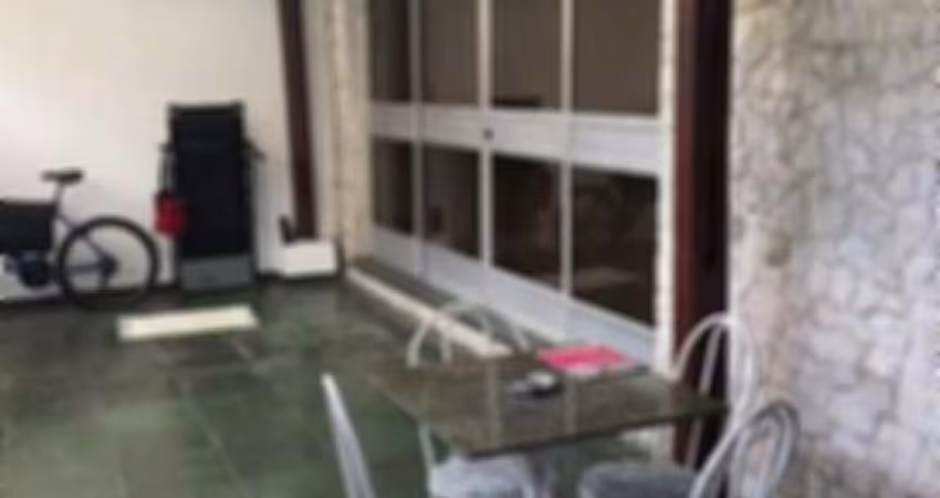 CASA 4 DORM 1 SUITE 1 WC SOCIAL EDÍCULA 3 VAGAS COBERTAS