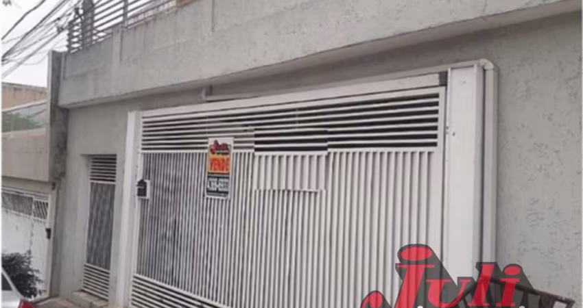 CASA 2 DORM E SOBRADO NOS FUNDOS AR CONDICIONADO E 3 VAGAS COBERTAS