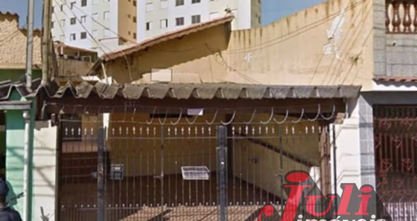 CASA COM 3 MORADIAS NA VILA PALMARES