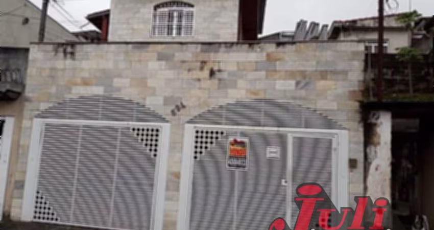 SOBRADO COM 2 CASAS VILA PALMARES