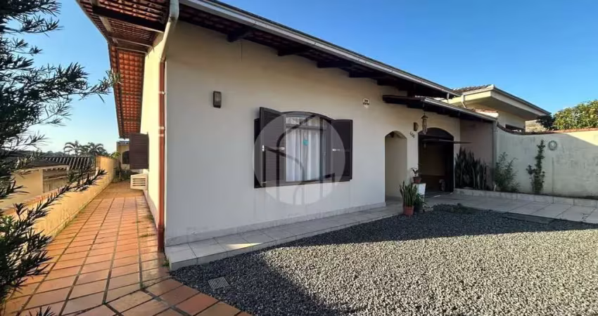 Casa com 4 quartos à venda no Floresta, Joinville 