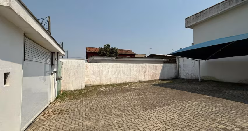 Casa em condomínio com dois quartos no Belas Artes
