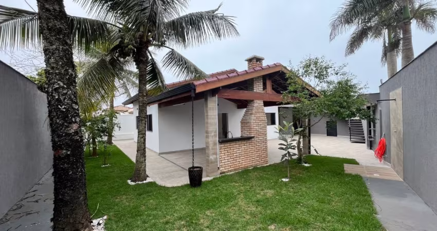 Casa Alto Padrão para Venda, Itanhaém / SP