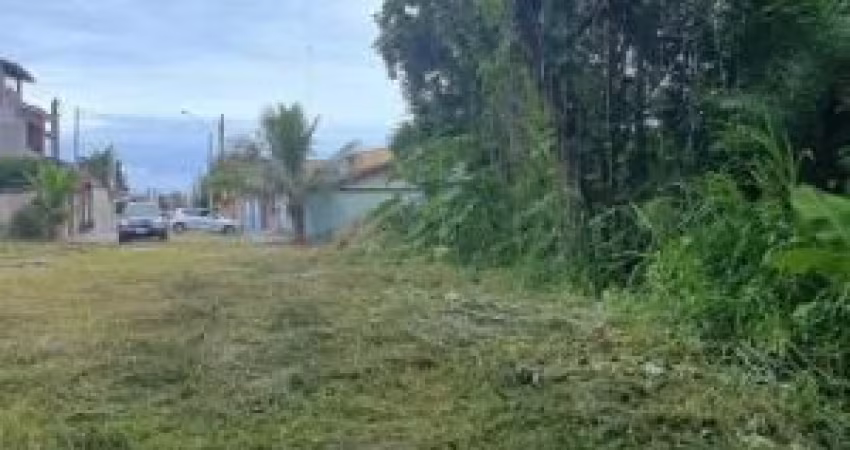 Terreno à 70 metros da rodovia para venda em Itanhaém