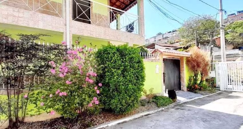 Casa com 5 dormitórios à venda, 380 m² por R$ 800.000,00 - Freguesia de Jacarepaguá - Rio de Janeiro/RJ